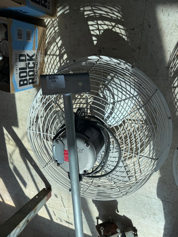 J&D Manufacturing VR13 Industrial Wire Cage Fan