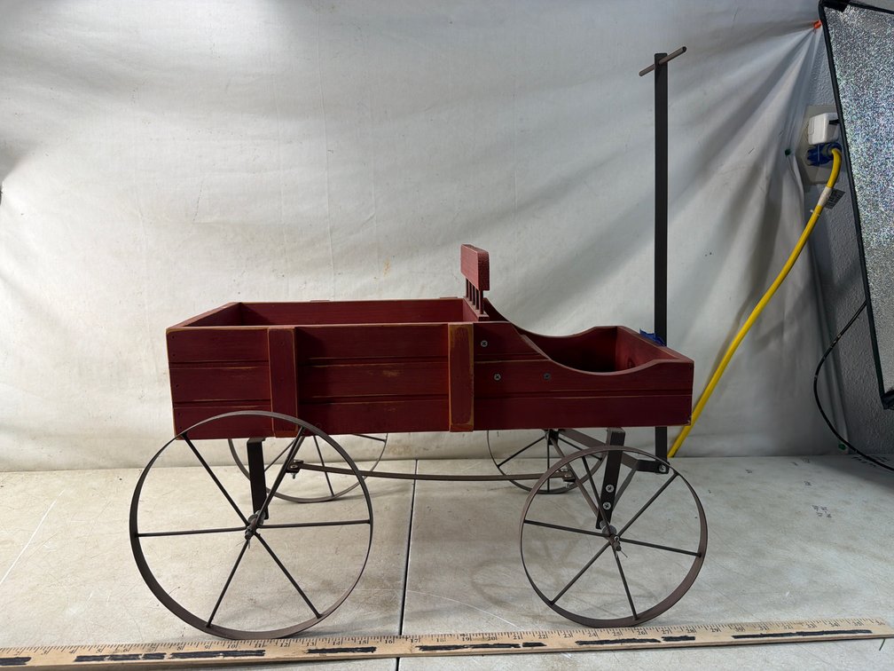 Suzhou Dongsheng Wood Co. Wooden Wagon with Metal Spoked Wheels