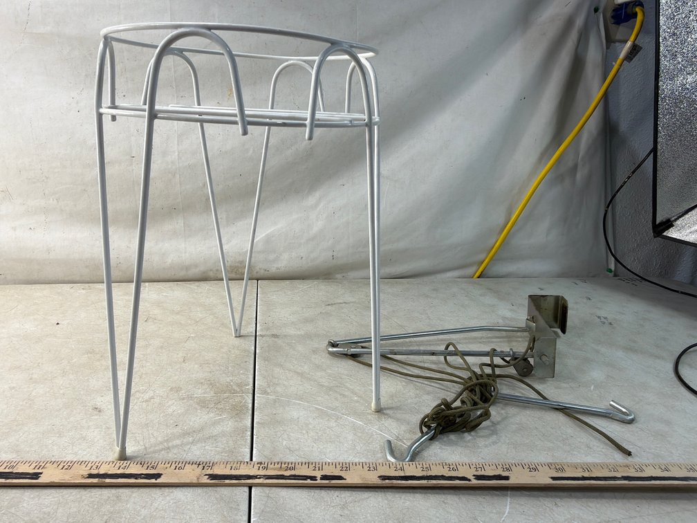 Wire Plant Stand and Over-Door Traction Pulley Bracket