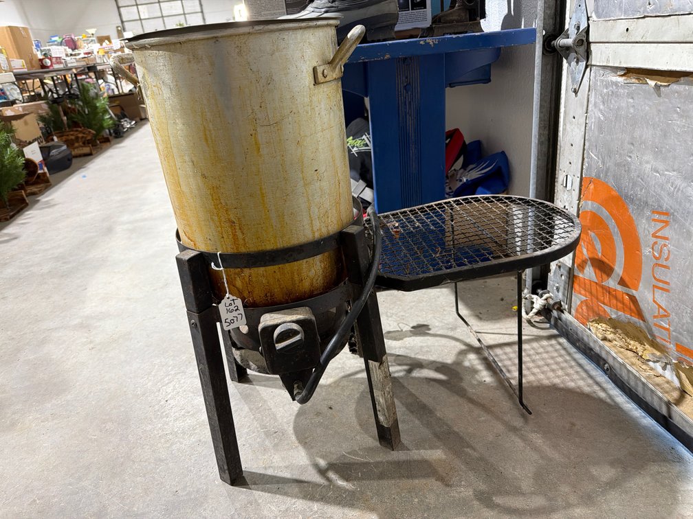 Outdoor Propane Burner with Aluminum Stock Pot and Basket