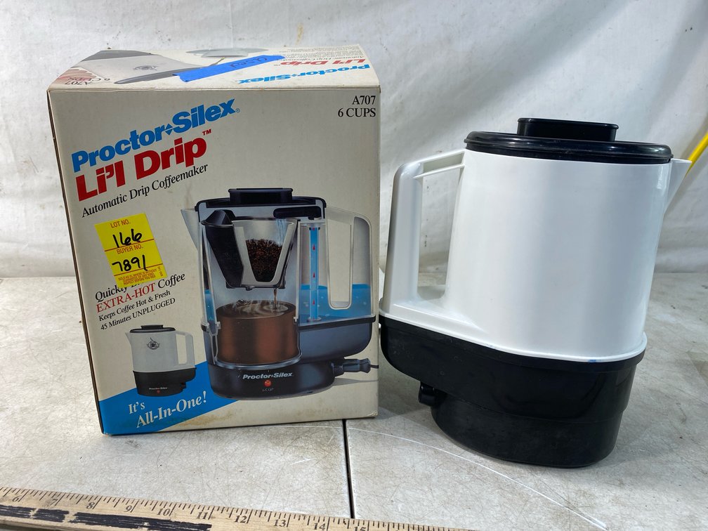 Proctor-Silex Li'l Drip A707 6-Cup Coffeemaker