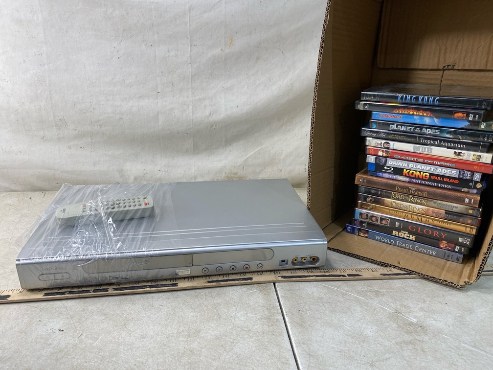DVD Recorder with Remote and DVD and Blu-ray Movies