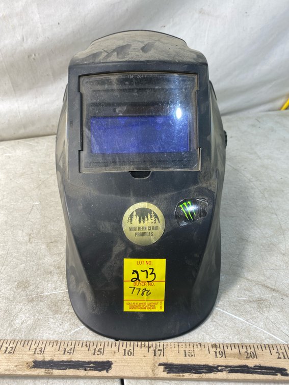 Metal Man 9-13 Variable Shade Auto-Darkening Welding Helmet
