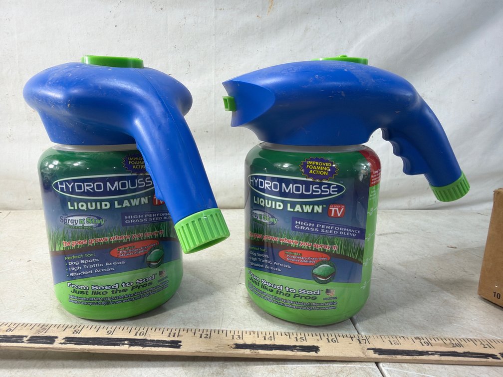 Hydro Mousse Liquid Lawn Spray Canisters
