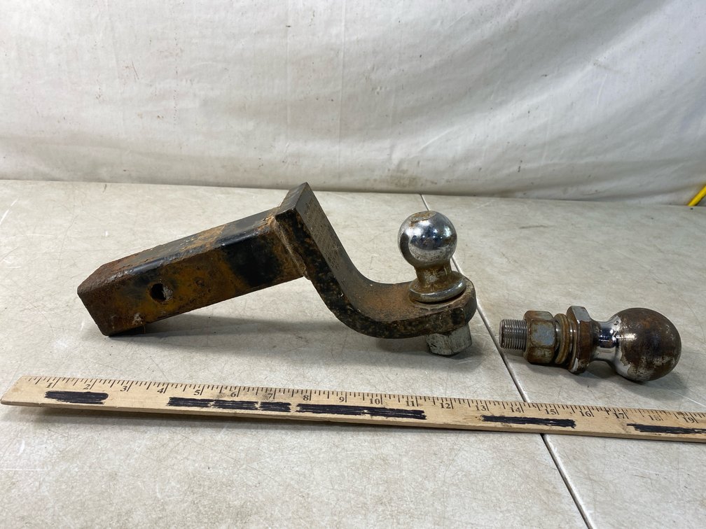 5,000 lb Trailer Hitch Ball Mount