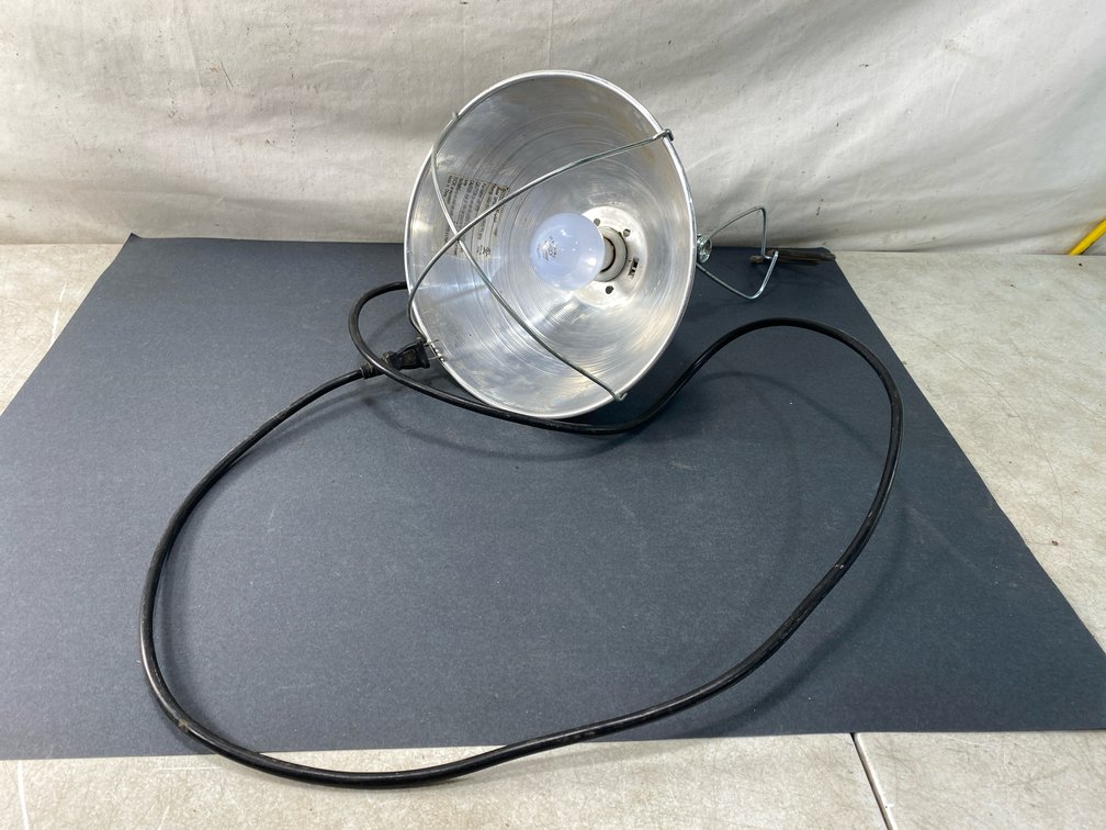 Clamp-On Aluminum Reflector Work Light