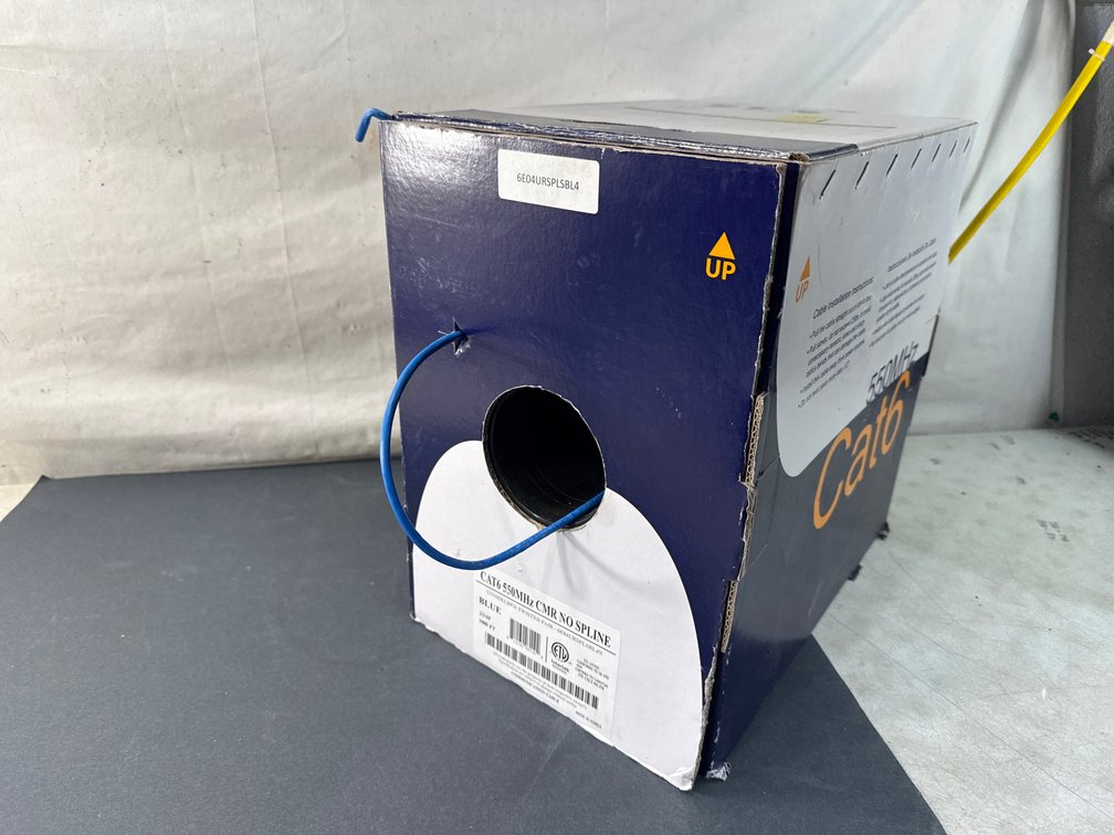 Cat6 550MHz CMR UTP Blue Network Cable, 1000 ft