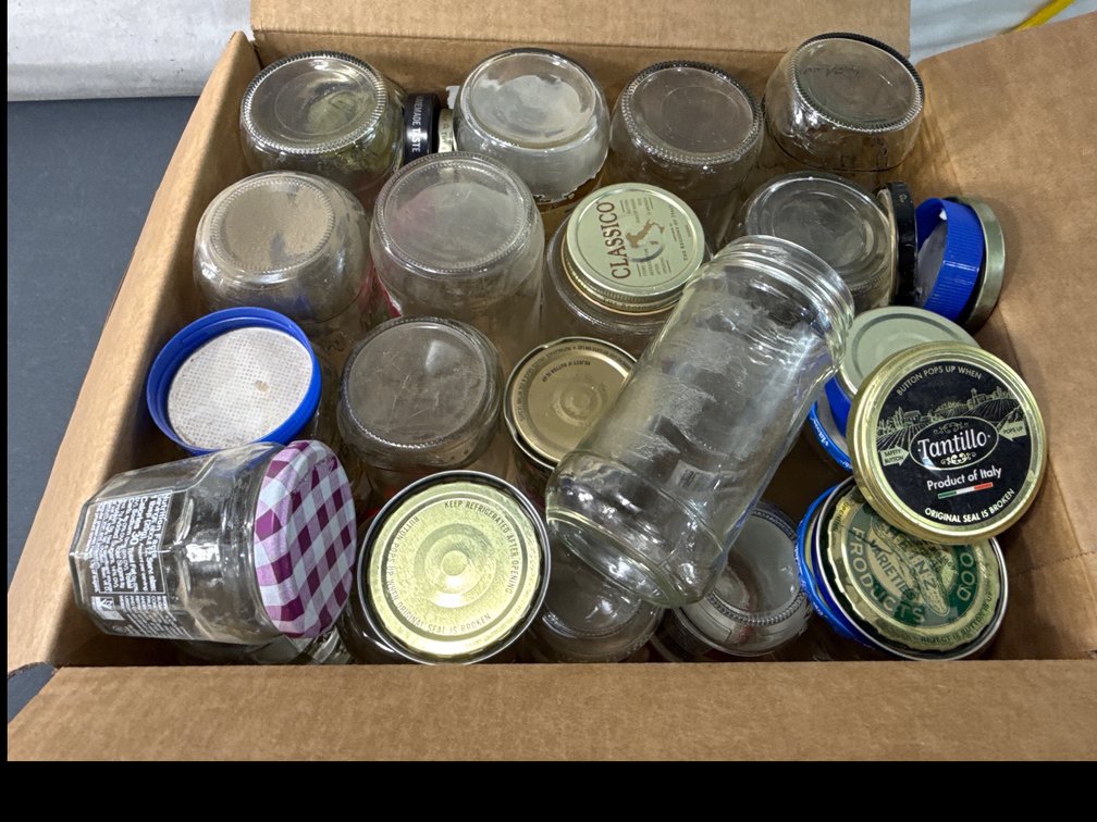 Clear Glass Food Jars with Lids