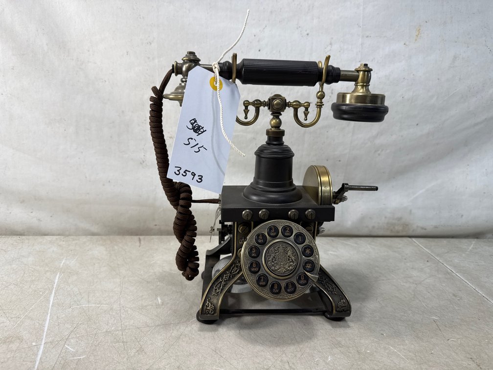 Skeleton Cradle Desk Telephone