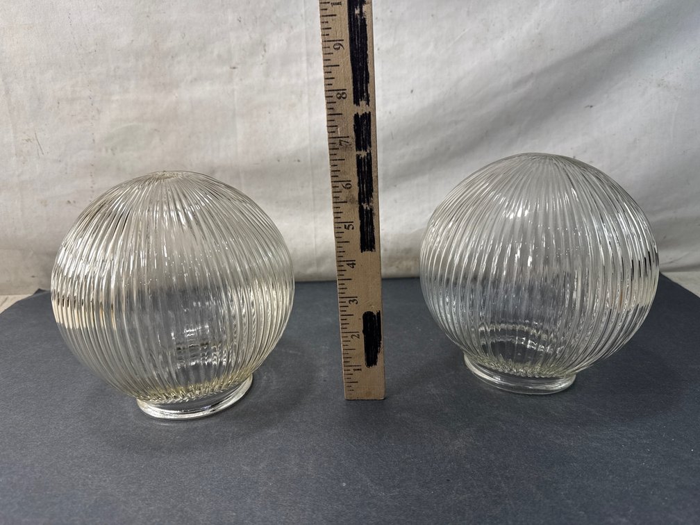 Ribbed Clear Glass Globe Light Shade