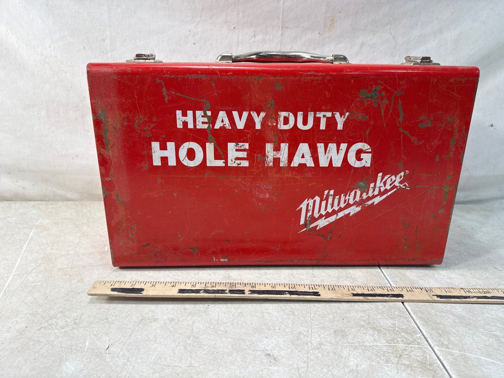 Milwaukee Hole Hawg Corded Drill with Metal Case