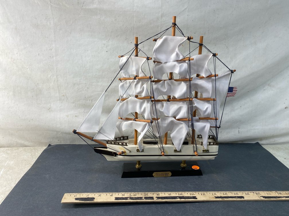 Whaling Ship Clipper 1846 Model Ship