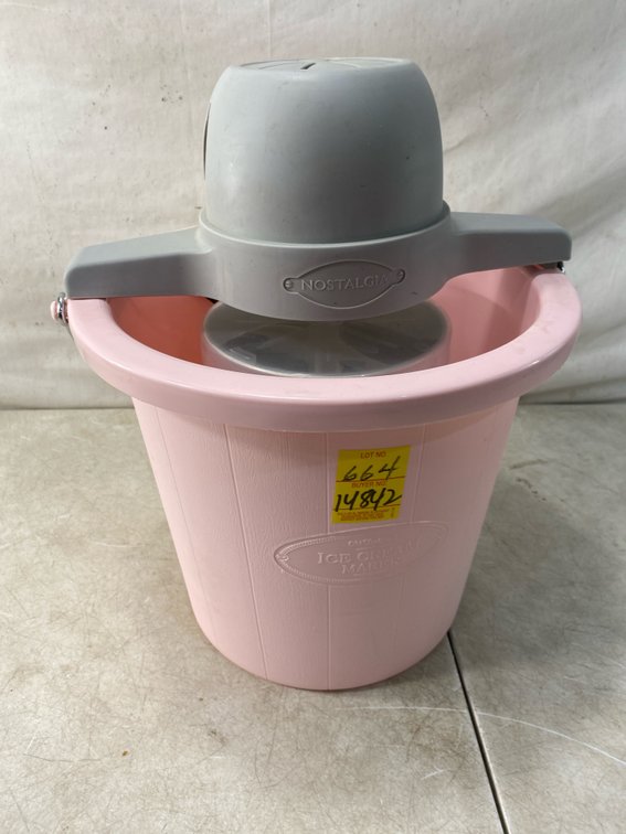 Nostalgia Old Fashioned Electric Ice Cream Maker