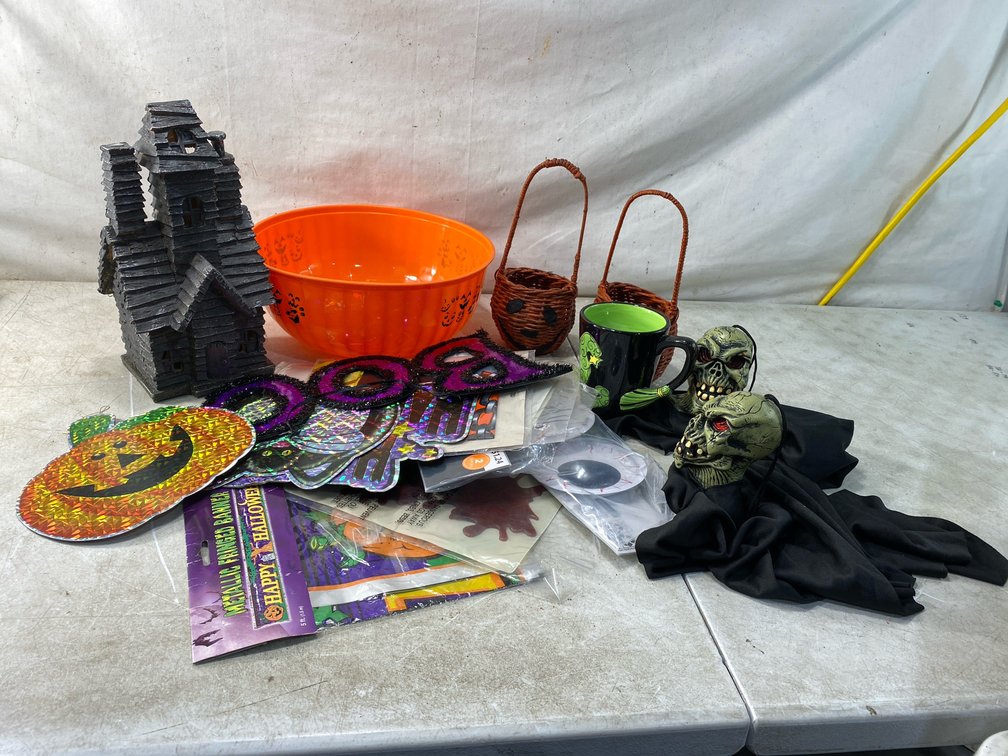 Halloween Decor and Party Novelties