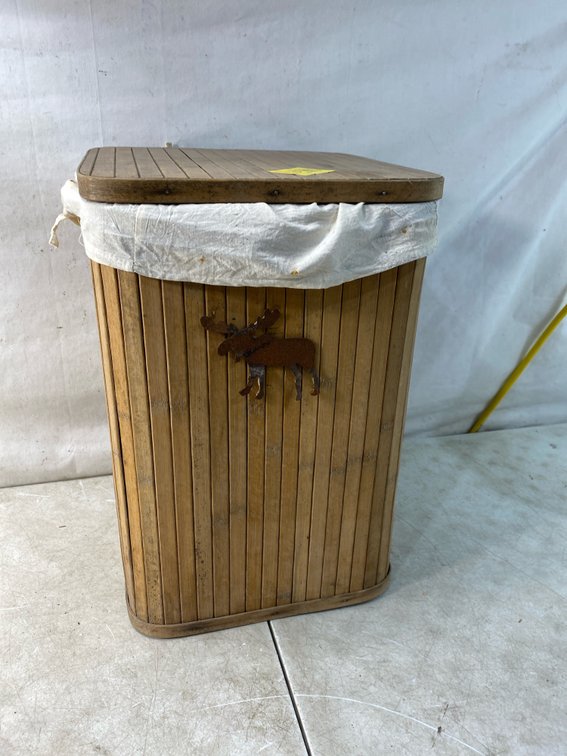 Bamboo Slat Laundry Hamper with Moose Cutout