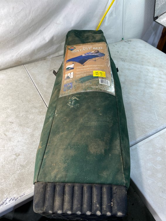 NorthCrest Twin Size Instant Bed with Wheeled Case