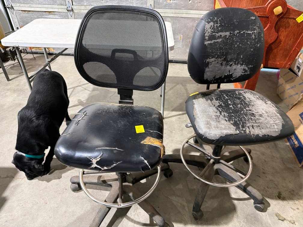 Adjustable Drafting Chair