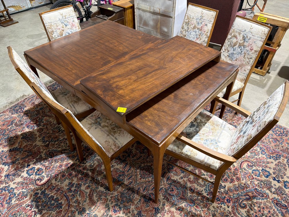Wood Extension Dining Table and Chair Set