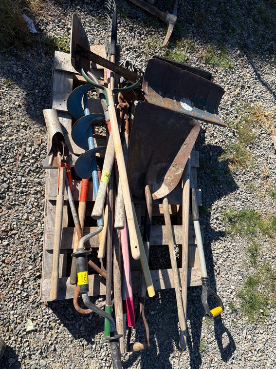 Lawn and Garden Tool Group