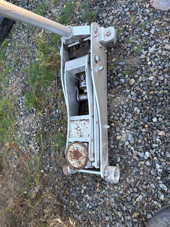 Hydraulic Service Floor Jack
