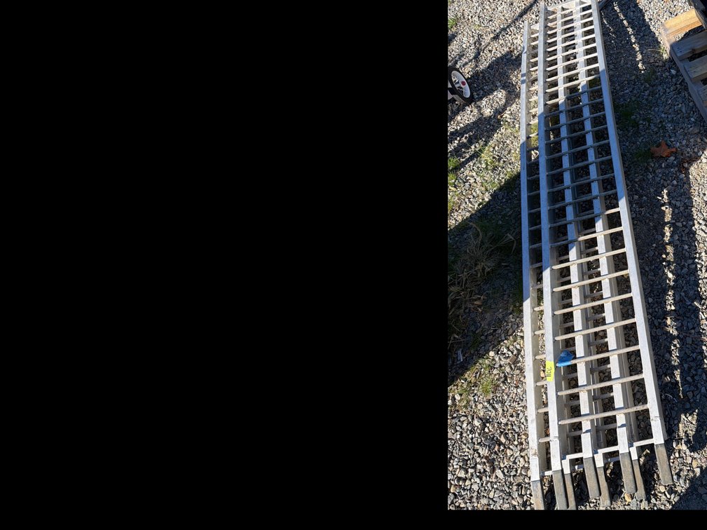Aluminum Ladder-Style Loading Ramp