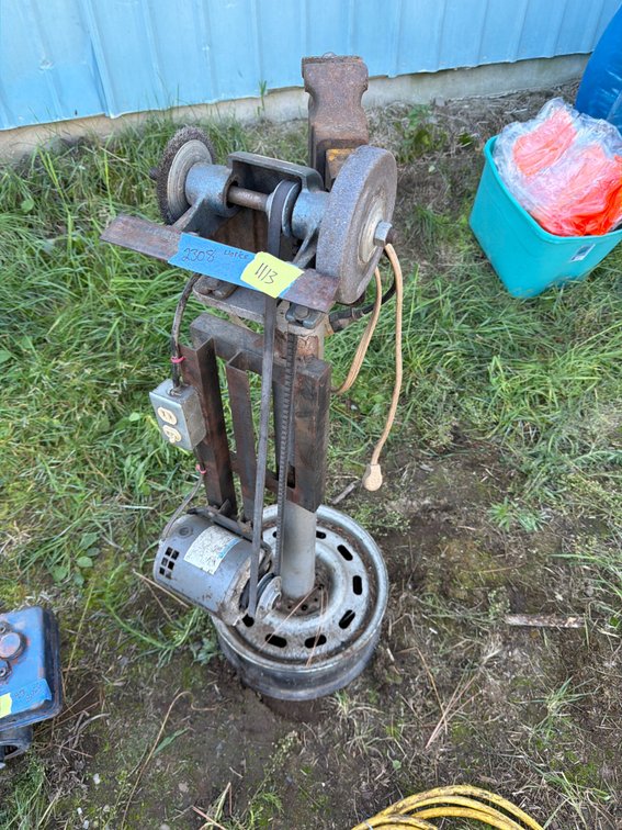 Pedestal Grinder and Bench Vise Station