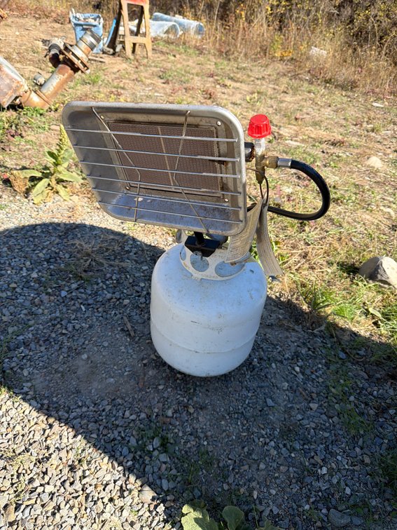 Tank-Top Propane Radiant Heater with Tank