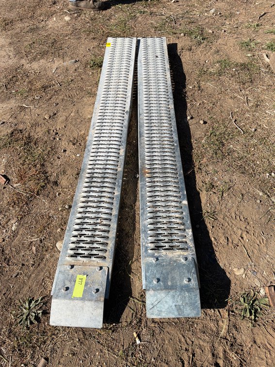 Galvanized Steel Loading Ramp