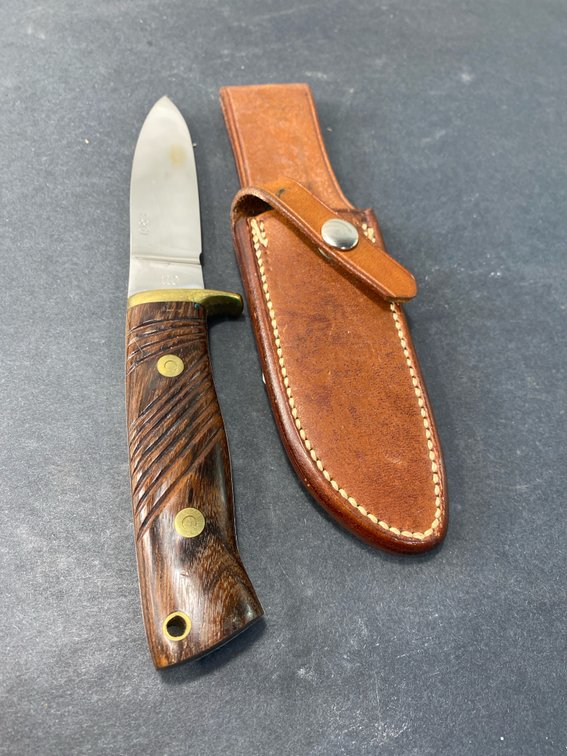 COX 154-CM Fixed-Blade Knife with Leather Sheath