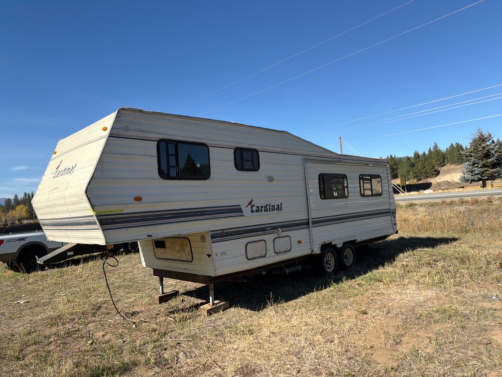 Cardinal by Cobra Fifth-Wheel Camper Trailer