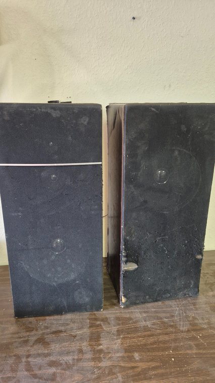 Stereo Speakers