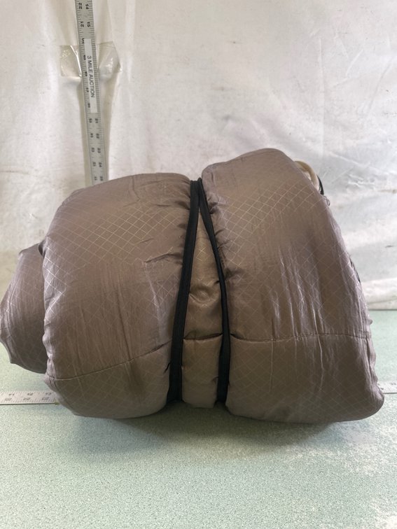 Glacier's Edge Diamond Ripstop Sleeping Bag