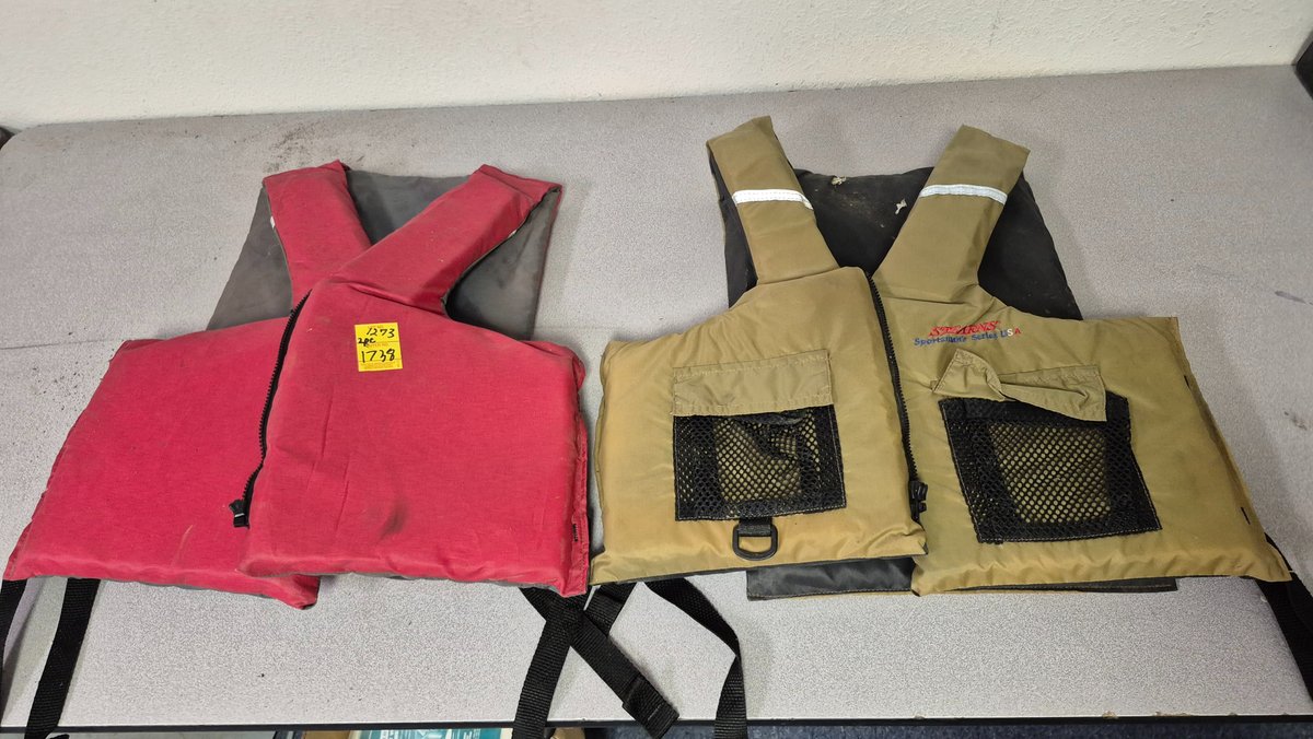 Type III Flotation Aid and Life Vest