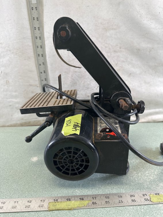Central Machinery 1" x 30" Belt Sander Model S-5054