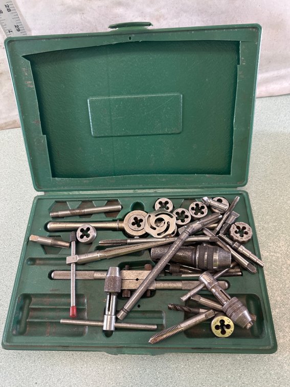 Tap and Die Set