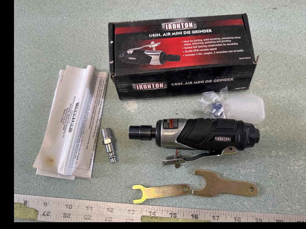 Ironton 1/4 In. Air Mini Die Grinder Kit