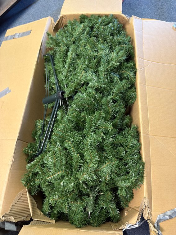 National Tree Company 9' Pre-Lit Artificial Christmas Tree