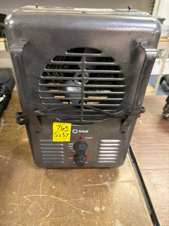 Soleil TFH-203-S 1500W Milk House Heater