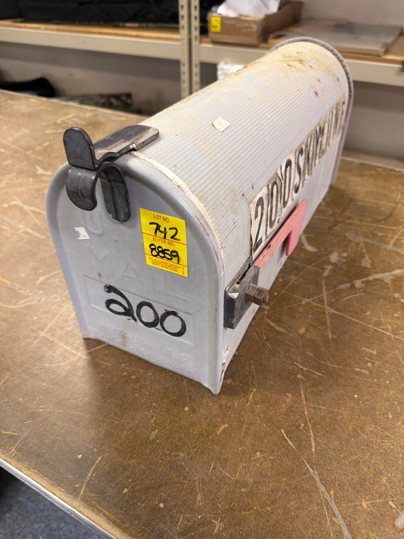Corrugated Metal Curbside Mailbox