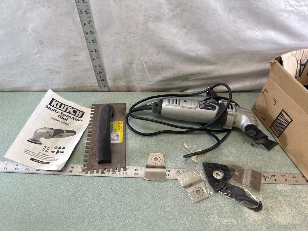 Oscillating Multi-Tool and Square Notched Trowel