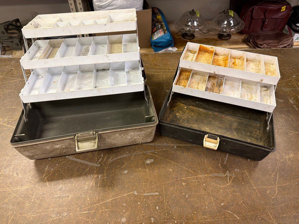 Plastic Cantilever Tackle Box