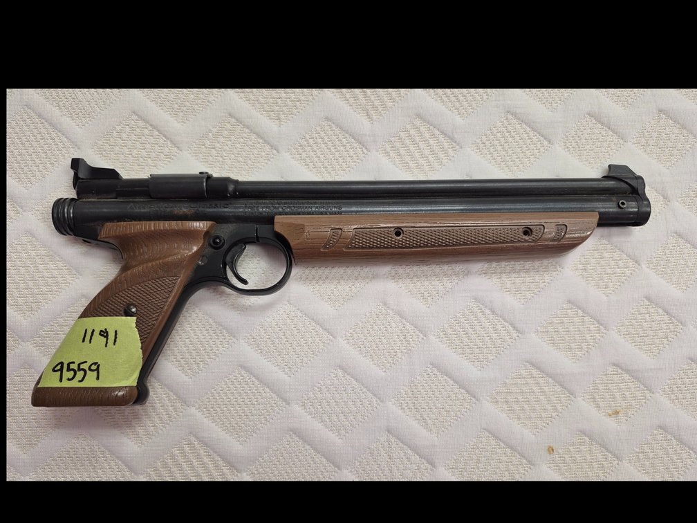 Crosman American Classic Model 1377 .177 Cal Air Pistol