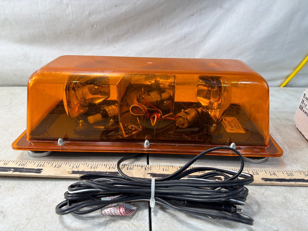 Star Warning Systems 9200HM Amber Mini Light Bar, Works