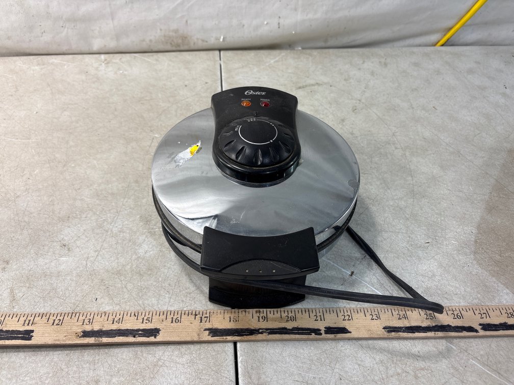 Oster Round Electric Waffle Maker