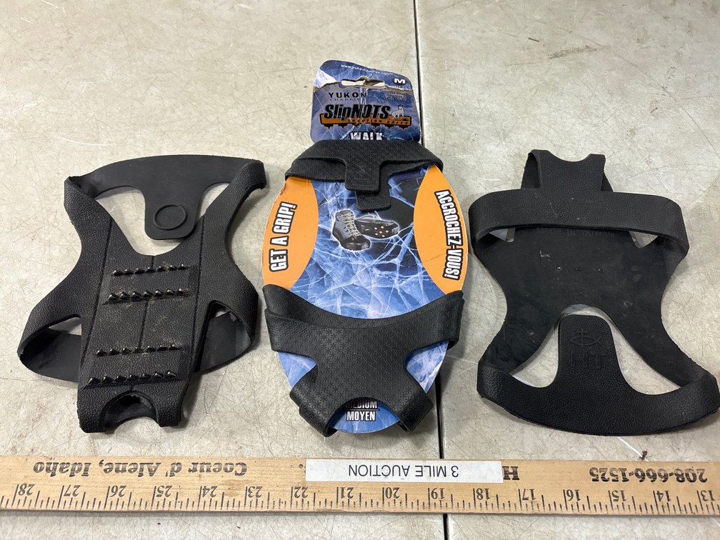 Yukon Charlie's SlipNots Traction Cleat