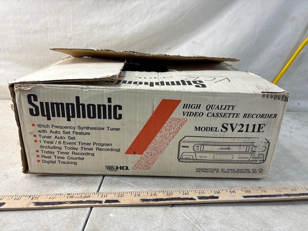 Symphonic SV211E Video Cassette Recorder