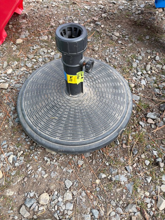 Molded Basketweave Patio Umbrella Base