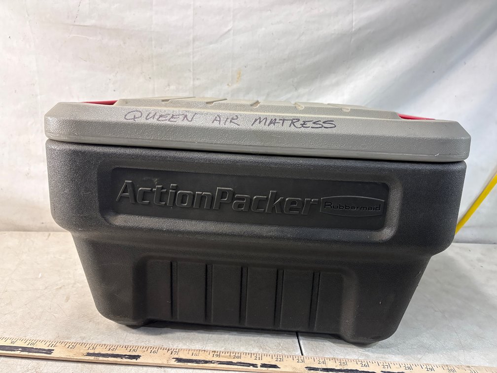 Rubbermaid ActionPacker Storage Trunk