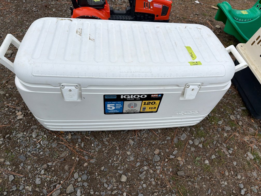 Igloo Polar 120 Qt Plastic Cooler