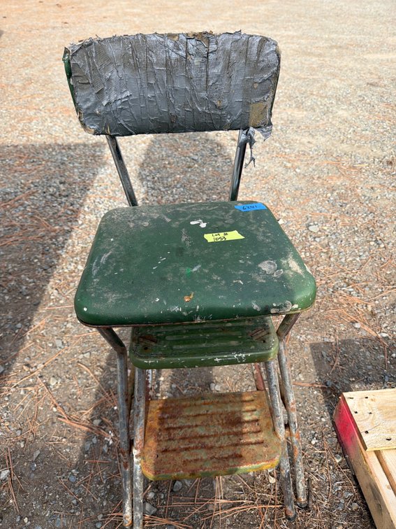Step Stool Chair with Fold-Out Steps